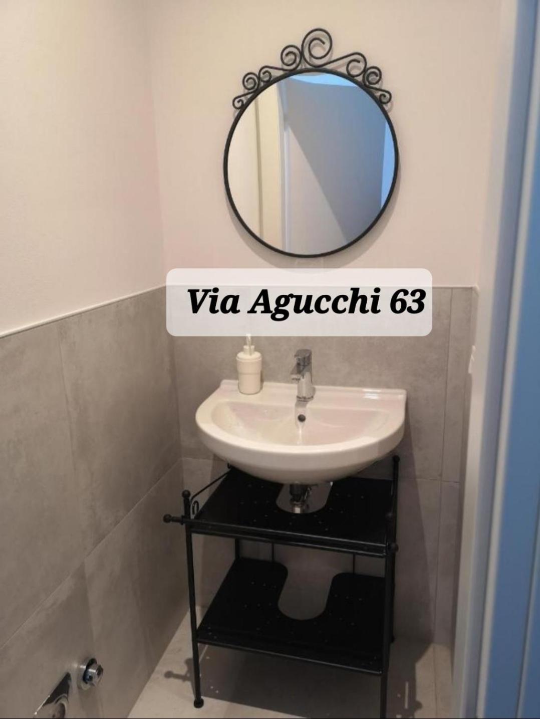 Via Agucchi & Via Emilia Apartments Bologna Exterior foto